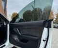 Білий Тесла Модель 3, об'ємом двигуна 0 л та пробігом 130 тис. км за 15300 $, фото 22 на Automoto.ua