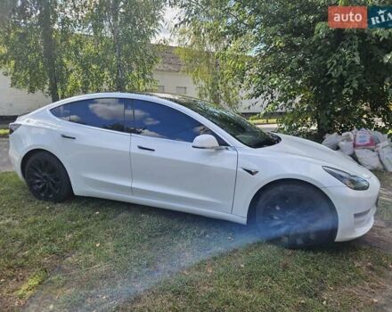 Белый Тесла Модель 3, объемом двигателя 0 л и пробегом 212 тыс. км за 16900 $, фото 29 на Automoto.ua