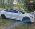 Белый Тесла Модель 3, объемом двигателя 0 л и пробегом 212 тыс. км за 16900 $, фото 29 на Automoto.ua