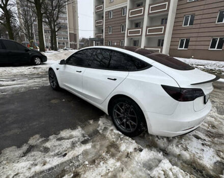 Белый Тесла Модель 3, объемом двигателя 0 л и пробегом 78 тыс. км за 18000 $, фото 4 на Automoto.ua