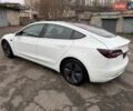Белый Тесла Модель 3, объемом двигателя 0 л и пробегом 93 тыс. км за 15800 $, фото 20 на Automoto.ua