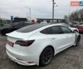 Белый Тесла Модель 3, объемом двигателя 0 л и пробегом 291 тыс. км за 10900 $, фото 4 на Automoto.ua