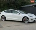 Білий Тесла Модель 3, об'ємом двигуна 0 л та пробігом 115 тис. км за 17450 $, фото 4 на Automoto.ua