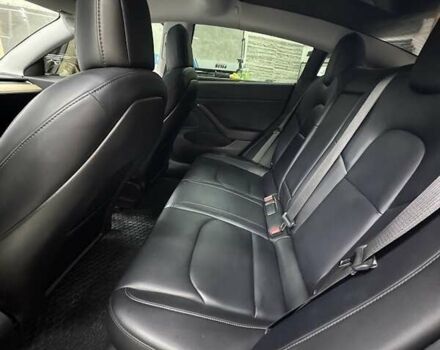 Белый Тесла Модель 3, объемом двигателя 0 л и пробегом 177 тыс. км за 22999 $, фото 11 на Automoto.ua