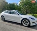 Белый Тесла Модель 3, объемом двигателя 0 л и пробегом 40 тыс. км за 21500 $, фото 7 на Automoto.ua