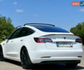 Тесла Модель 3 2018 у Александрие на Automoto.ua Білий Тесла Модель 3, об'ємом двигуна 0 л та пробігом 160 тис. км за 18600 $, фото 1 на Automoto.ua