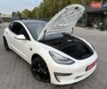 Белый Тесла Модель 3, объемом двигателя 0 л и пробегом 255 тыс. км за 15400 $, фото 88 на Automoto.ua
