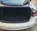 Белый Тесла Модель 3, объемом двигателя 0 л и пробегом 74 тыс. км за 17300 $, фото 2 на Automoto.ua