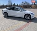 Білий Тесла Модель 3, об'ємом двигуна 0 л та пробігом 167 тис. км за 25500 $, фото 15 на Automoto.ua