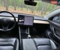 Білий Тесла Модель 3, об'ємом двигуна 0 л та пробігом 140 тис. км за 17999 $, фото 9 на Automoto.ua