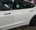 Белый Тесла Модель 3, объемом двигателя 0 л и пробегом 70 тыс. км за 17400 $, фото 6 на Automoto.ua
