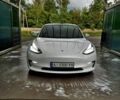 Белый Тесла Модель 3, объемом двигателя 0 л и пробегом 99 тыс. км за 18900 $, фото 3 на Automoto.ua