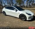 Белый Тесла Модель 3, объемом двигателя 0.28 л и пробегом 210 тыс. км за 16500 $, фото 1 на Automoto.ua