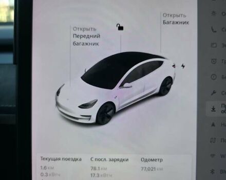 Белый Тесла Модель 3, объемом двигателя 0 л и пробегом 77 тыс. км за 18999 $, фото 29 на Automoto.ua