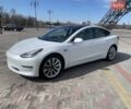Белый Тесла Модель 3, объемом двигателя 0 л и пробегом 167 тыс. км за 25500 $, фото 6 на Automoto.ua