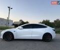 Белый Тесла Модель 3, объемом двигателя 0 л и пробегом 57 тыс. км за 21000 $, фото 18 на Automoto.ua