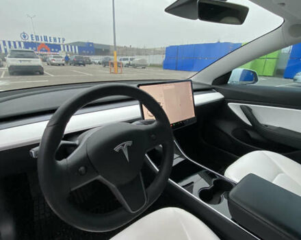 Белый Тесла Модель 3, объемом двигателя 0 л и пробегом 110 тыс. км за 17600 $, фото 19 на Automoto.ua