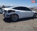 Белый Тесла Модель 3, объемом двигателя 0 л и пробегом 59 тыс. км за 3000 $, фото 2 на Automoto.ua