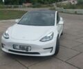 Білий Тесла Модель 3, об'ємом двигуна 0 л та пробігом 170 тис. км за 16499 $, фото 6 на Automoto.ua