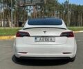 Белый Тесла Модель 3, объемом двигателя 0 л и пробегом 98 тыс. км за 16800 $, фото 3 на Automoto.ua