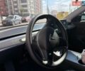 Белый Тесла Модель 3, объемом двигателя 0 л и пробегом 83 тыс. км за 19500 $, фото 22 на Automoto.ua