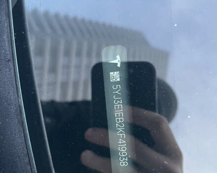 Белый Тесла Модель 3, объемом двигателя 0 л и пробегом 137 тыс. км за 17300 $, фото 21 на Automoto.ua