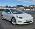 Білий Тесла Модель 3, об'ємом двигуна 0 л та пробігом 140 тис. км за 17400 $, фото 2 на Automoto.ua