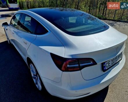 Белый Тесла Модель 3, объемом двигателя 0 л и пробегом 85 тыс. км за 21500 $, фото 5 на Automoto.ua