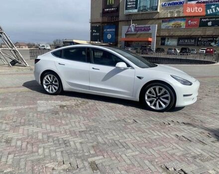Білий Тесла Модель 3, об'ємом двигуна 0 л та пробігом 167 тис. км за 25500 $, фото 29 на Automoto.ua