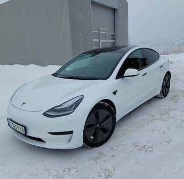 Білий Тесла Модель 3, об'ємом двигуна 0 л та пробігом 130 тис. км за 15500 $, фото 16 на Automoto.ua
