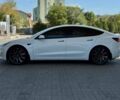 Белый Тесла Модель 3, объемом двигателя 0 л и пробегом 77 тыс. км за 21499 $, фото 7 на Automoto.ua