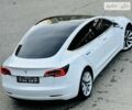 Білий Тесла Модель 3, об'ємом двигуна 0 л та пробігом 17 тис. км за 28200 $, фото 65 на Automoto.ua