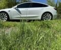 Білий Тесла Модель 3, об'ємом двигуна 0 л та пробігом 124 тис. км за 18300 $, фото 10 на Automoto.ua