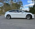 Белый Тесла Модель 3, объемом двигателя 0 л и пробегом 83 тыс. км за 18000 $, фото 9 на Automoto.ua