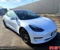 Белый Тесла Модель 3, объемом двигателя 0 л и пробегом 150 тыс. км за 15500 $, фото 3 на Automoto.ua