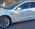 Білий Тесла Модель 3, об'ємом двигуна 0 л та пробігом 124 тис. км за 20500 $, фото 1 на Automoto.ua