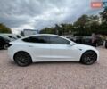 Білий Тесла Модель 3, об'ємом двигуна 0 л та пробігом 100 тис. км за 17900 $, фото 4 на Automoto.ua
