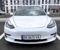 Белый Тесла Модель 3, объемом двигателя 0.26 л и пробегом 112 тыс. км за 16900 $, фото 1 на Automoto.ua