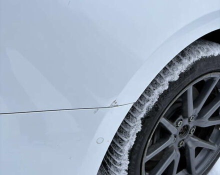 Білий Тесла Модель 3, об'ємом двигуна 0 л та пробігом 96 тис. км за 19000 $, фото 18 на Automoto.ua