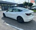 Білий Тесла Модель 3, об'ємом двигуна 0 л та пробігом 108 тис. км за 17500 $, фото 4 на Automoto.ua