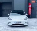 Белый Тесла Модель 3, объемом двигателя 0 л и пробегом 103 тыс. км за 18999 $, фото 2 на Automoto.ua