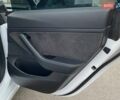Білий Тесла Модель 3, об'ємом двигуна 0 л та пробігом 130 тис. км за 17200 $, фото 21 на Automoto.ua