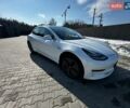 Белый Тесла Модель 3, объемом двигателя 0 л и пробегом 52 тыс. км за 16900 $, фото 2 на Automoto.ua