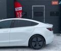 Белый Тесла Модель 3, объемом двигателя 0 л и пробегом 110 тыс. км за 19499 $, фото 2 на Automoto.ua
