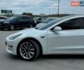 Белый Тесла Модель 3, объемом двигателя 0 л и пробегом 120 тыс. км за 14590 $, фото 11 на Automoto.ua