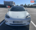 Білий Тесла Модель 3, об'ємом двигуна 0 л та пробігом 106 тис. км за 17900 $, фото 6 на Automoto.ua