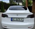 Білий Тесла Модель 3, об'ємом двигуна 0 л та пробігом 140 тис. км за 13596 $, фото 8 на Automoto.ua