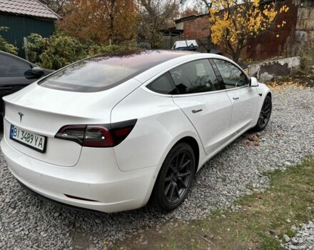 Белый Тесла Модель 3, объемом двигателя 0 л и пробегом 140 тыс. км за 14000 $, фото 3 на Automoto.ua