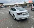 Белый Тесла Модель 3, объемом двигателя 0 л и пробегом 157 тыс. км за 15500 $, фото 4 на Automoto.ua