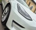 Білий Тесла Модель 3, об'ємом двигуна 0 л та пробігом 85 тис. км за 12000 $, фото 8 на Automoto.ua